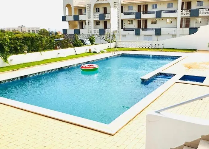Cosy 1 Bedroom In A Center Apartment Albufeira