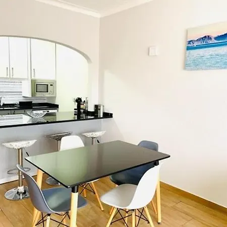 Appartement Cosy 1 Bedroom In A Center