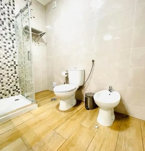 Апартаменты Cosy 1 Bedroom In A Center Албуфейра